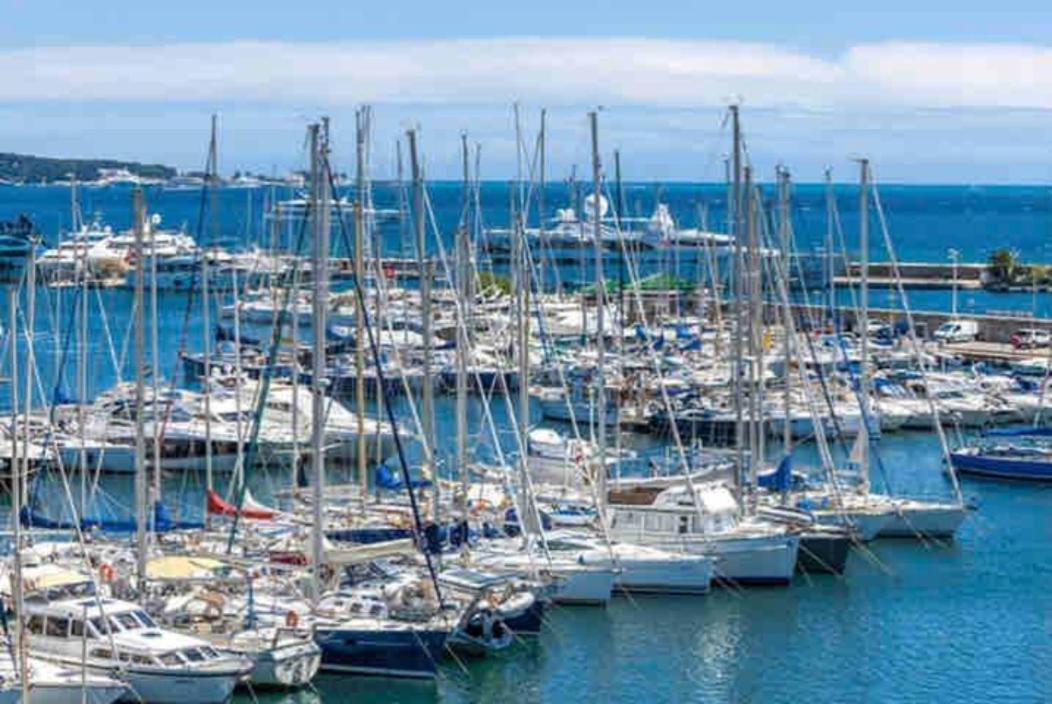 Golfe Juan Studio Dans Residence Avec Piscine Vallauris Eksteriør bilde